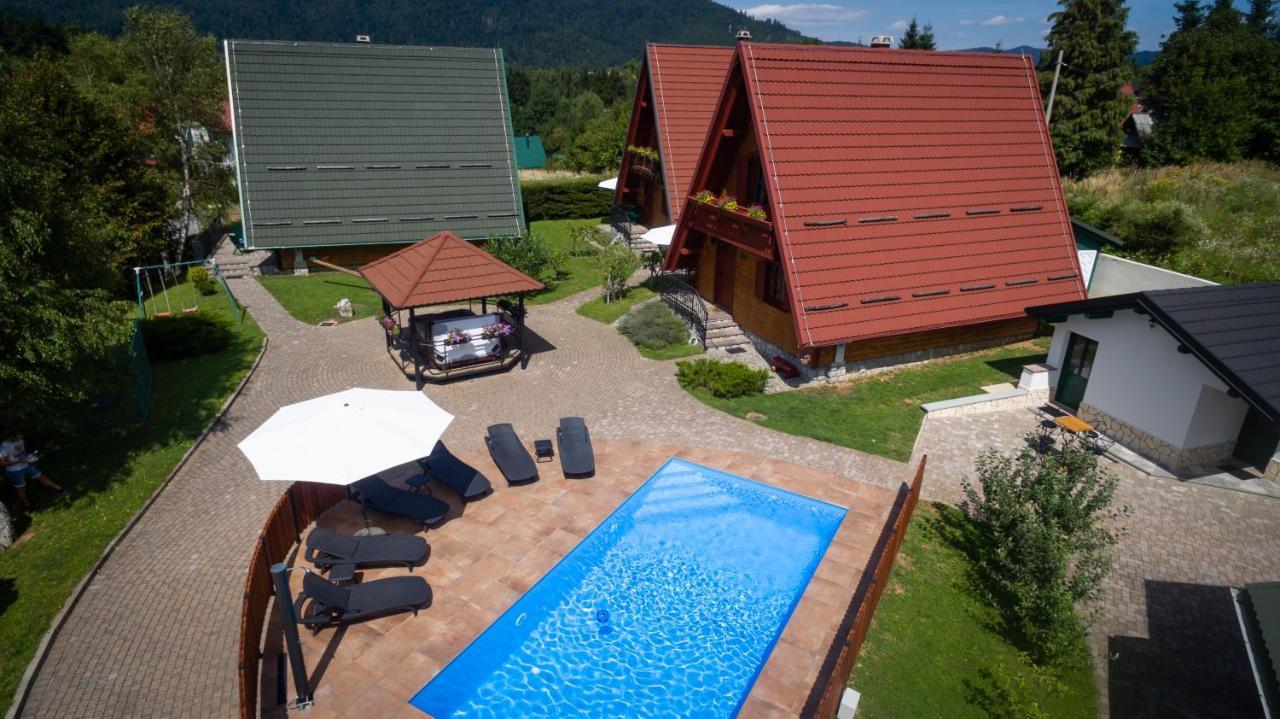 Villa Chalets Runolist Crni Lug Exterior foto